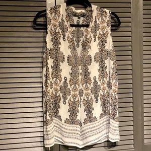 Sleeveless blouse